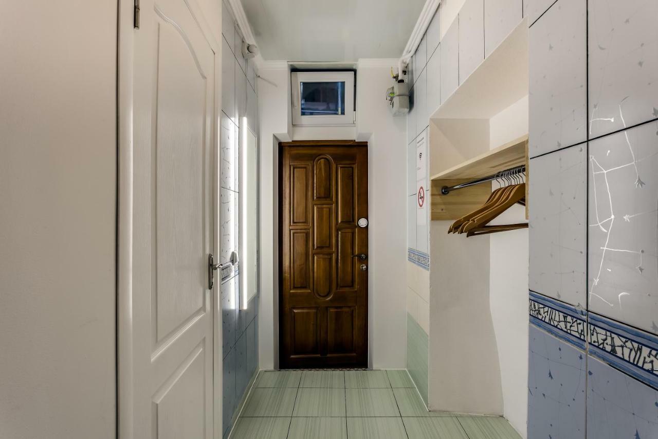 Modern Apartment In Lviv Historic Centre Zewnętrze zdjęcie